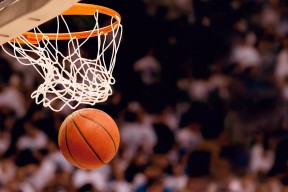 欧洲杯战术多变：阵型调整带来奇迹！，欧洲杯各组队的实力分析